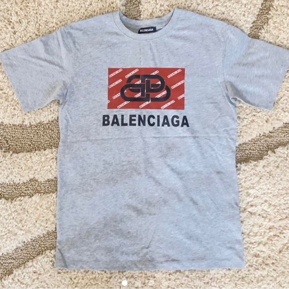 Lock Tshirt - Picture 1 of 4